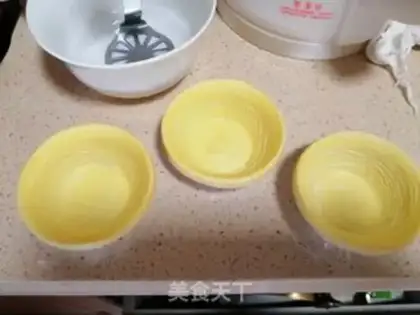 Make Pineapple pie step 0