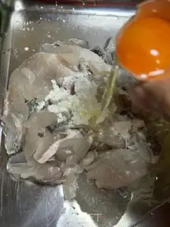Make Fish poaching eggs step 3