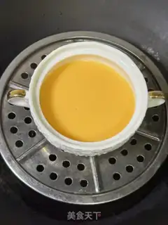 Make Fish poaching eggs step 9