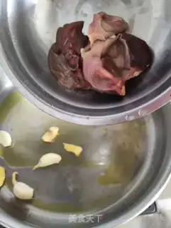 Make Chicken and oil step 4