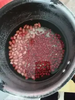 Make Three red soup step 0