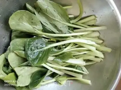 Make Creaming cabbage step 0