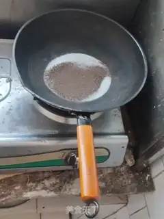Make Five peanuts step 9