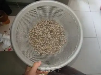 Make Five peanuts step 12