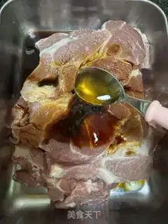 Make Burn pork chops step 1