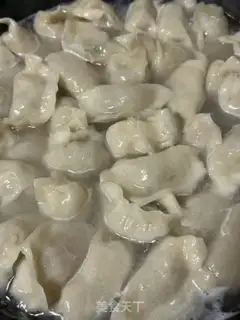 Make Northeast sour dumplings step 7