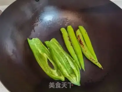 Make The peppers turn into eggs step 2