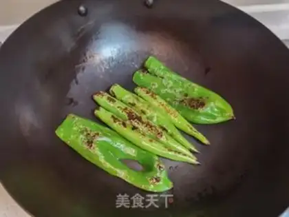Make The peppers turn into eggs step 3