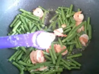 Make Shrimp with beans step 10