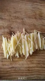 Make Frozen potatoes step 1