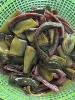 Make Garlic fried fish step 1