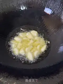 Make Garlic fried fish step 3