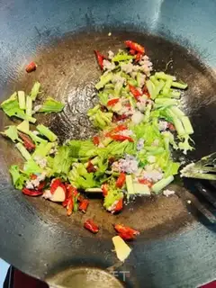 Make The snow is red tofu step 2