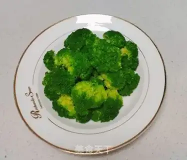 Make The broccoli step 0