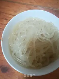 Make The bean sprouts step 1