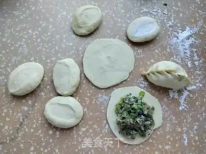 Make Fresh corn juice, bean buns step 10