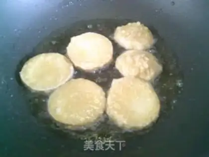 Make The pickle whips boil the round sour chicken step 5