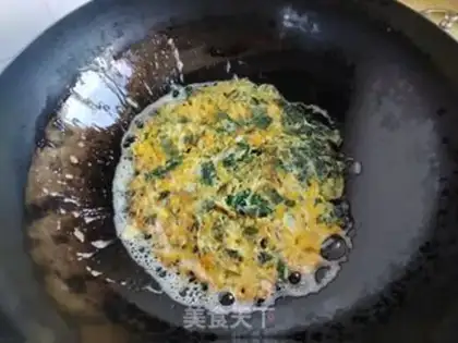 Make Fried eggs step 5
