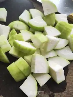 Make Pumpkin bone soup step 1