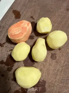 Make Roasted potatoes step 0