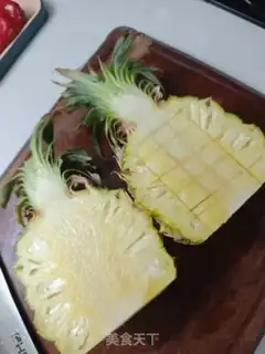Make Pineapple rice step 0