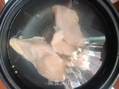Make Spicy chicken step 1