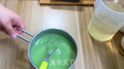 Make Pour coconut juice cake step 5