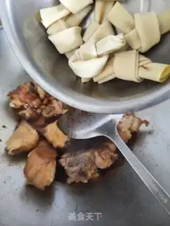 Make Thousands of boar hands step 5