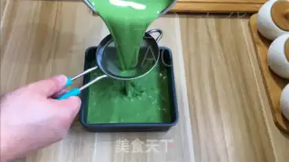 Make Pour coconut juice cake step 9