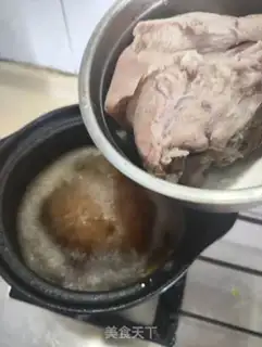 Make The iced elbow step 2