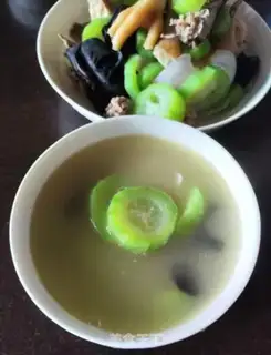 Make Black melon chicken bone soup step 8