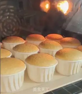 Make Butter cupcakes step 15