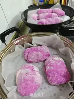 Make Flamingo raisins step 9