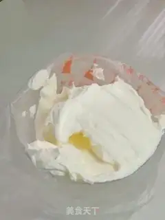 Make Butter cupcakes step 19