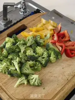 Make Orchid tuna salad step 1