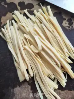 Make Thousands of fried celery step 1