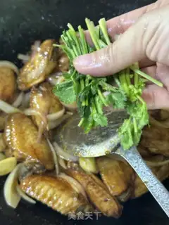Make Hot chicken wings step 9