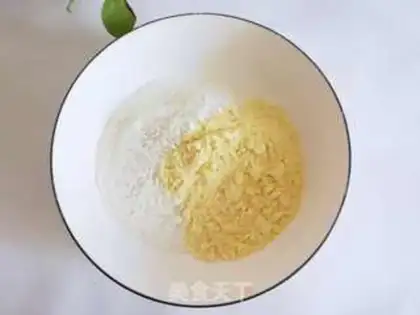 Make Red-tree roll step 3