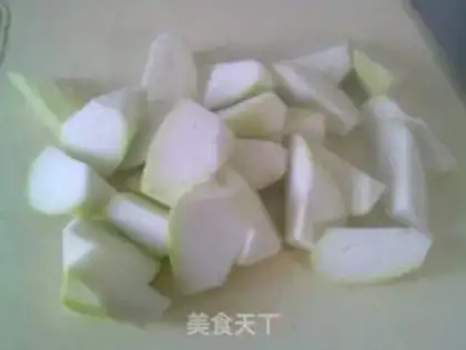 Make ♪ The oil triangle will burn the ribs ♪ step 2