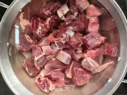 Make Tomato stew step 1
