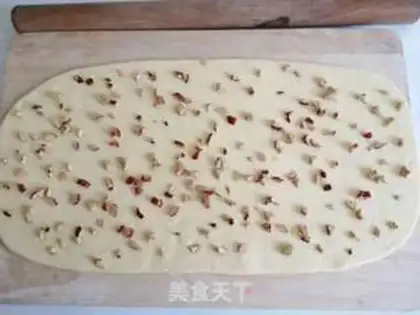 Make Red-tree roll step 6