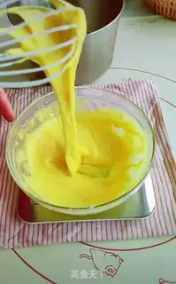Make Onion pine roll step 6