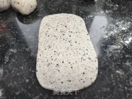 Make Black and sesame buns step 6