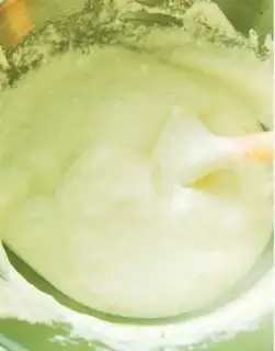 Make Onion pine roll step 12