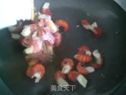 Make Lobster-tailing cow frog step 2