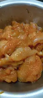 Make Fried chicken chest step 1