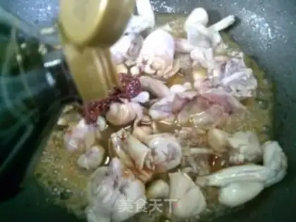 Make Lobster-tailing cow frog step 8