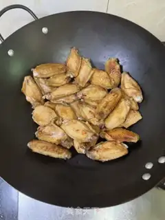 Make Yellow chicken wings step 6