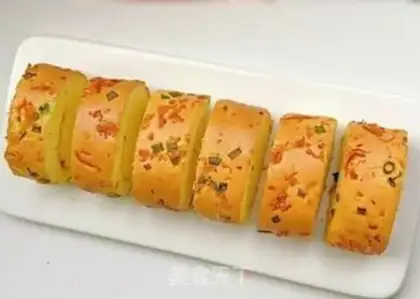 Make Onion pine roll step 21