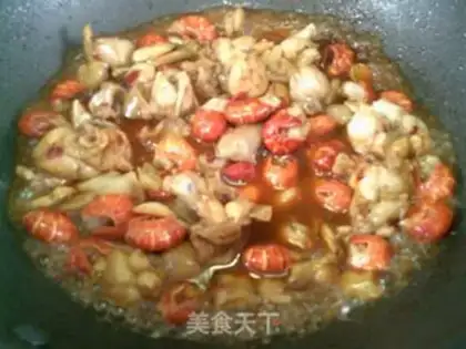 Make Lobster-tailing cow frog step 13